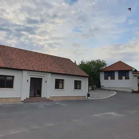 Aranydukat Vendeghaz Tállya